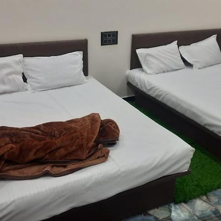 Golden Guest House อุจเจน ภายนอก รูปภาพ